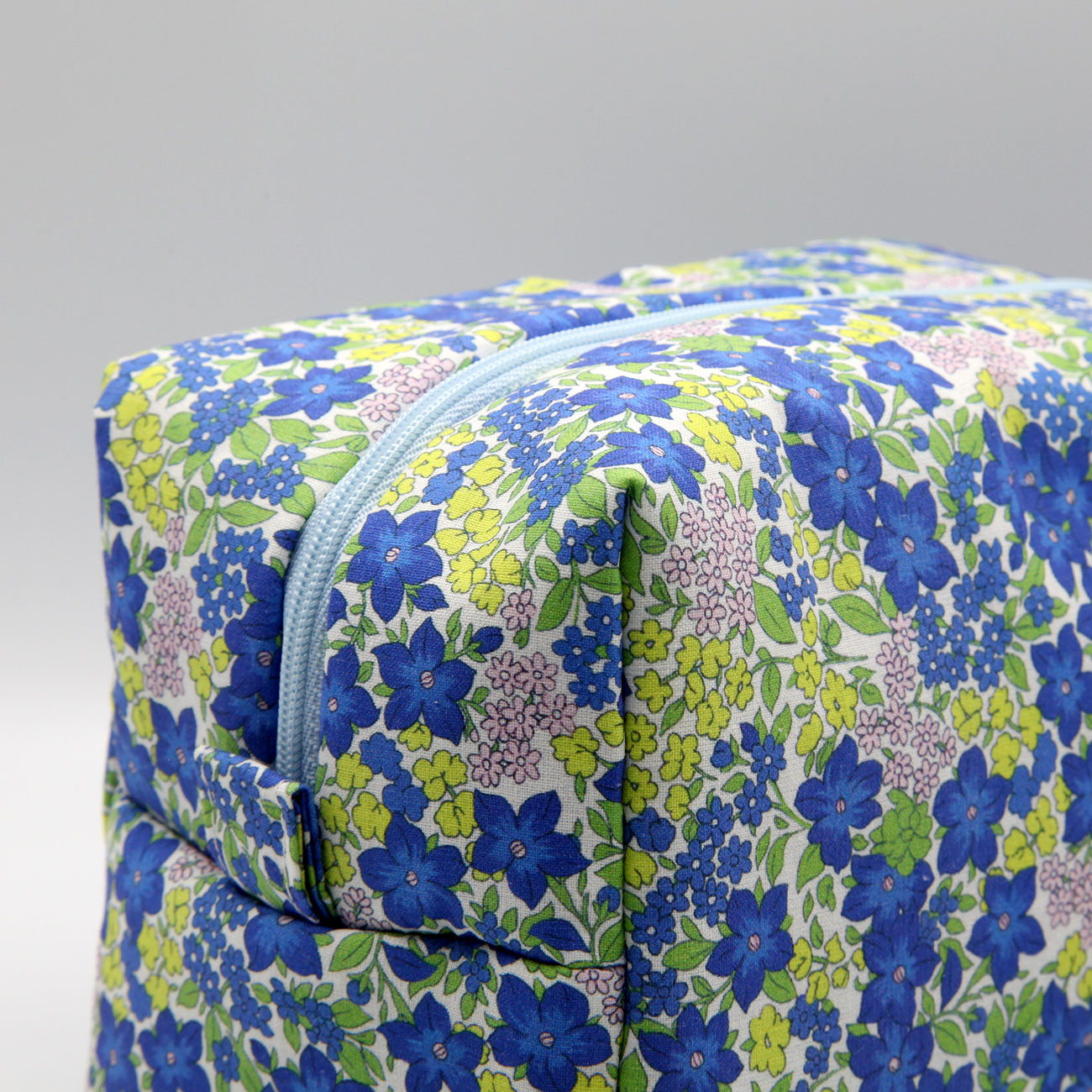 Neceser Midi Floral Azul-Lima - Imagen 2